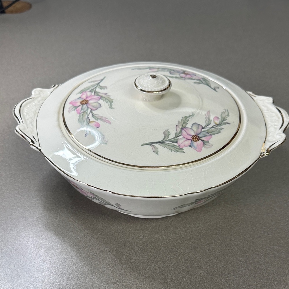 Crown Potteries Ceramic Covered Dish 1800’s to 1950’s CRP11. Southern Charm